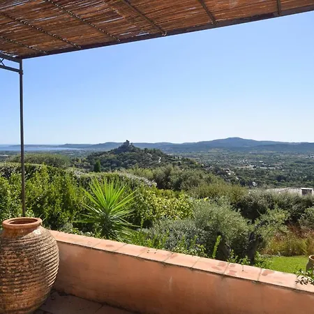 Sleeps 6 Pool Air Con Wifi *